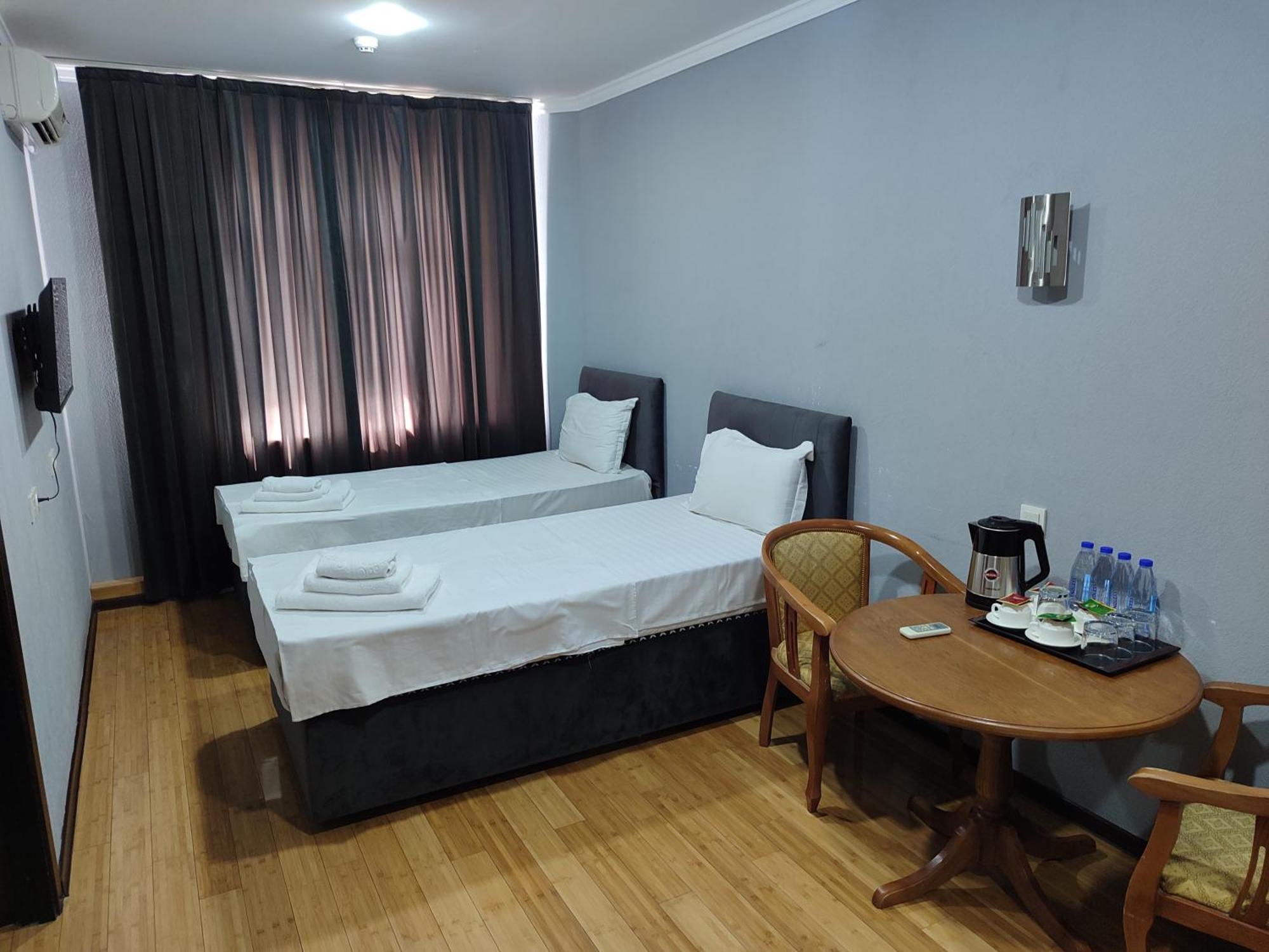 Grand Avenue Hotel Taschkent Exterior foto